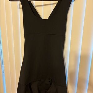 Elegant Black Sleeveless Midi Dress